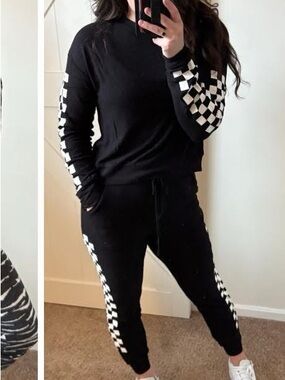Black Check-Panel Jogger Pants and shirt - Women